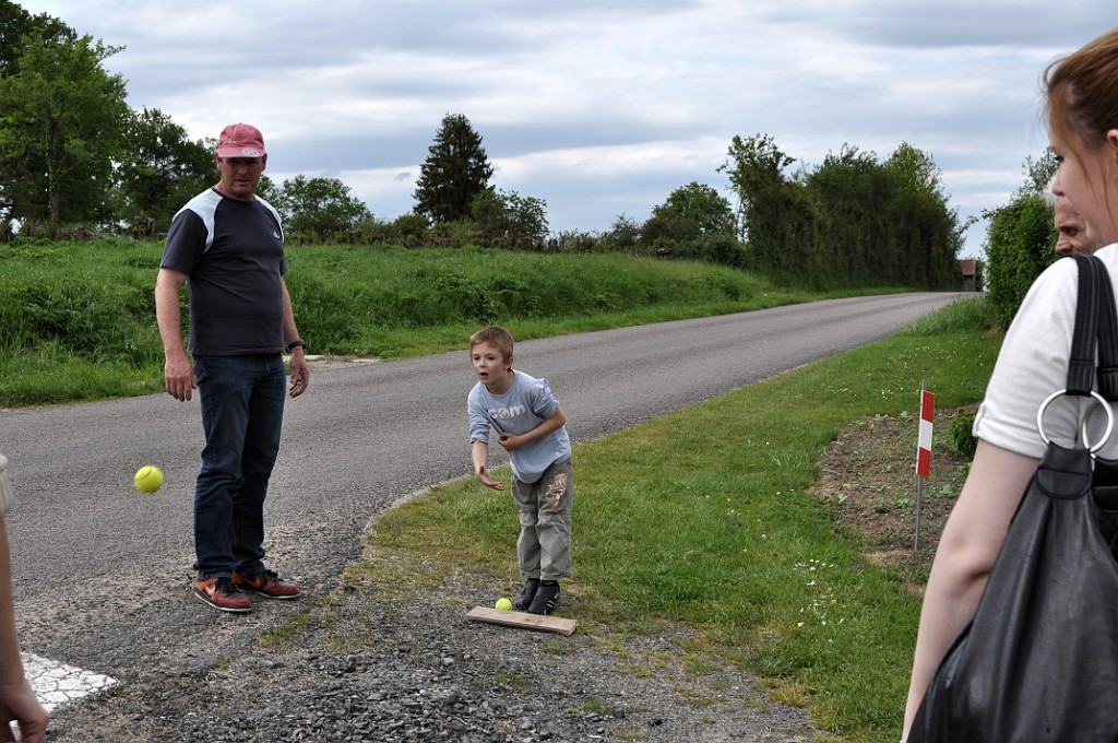 597  Lucenay en Mai2012(Photo Ute )